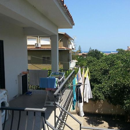 Blunda Holiday Home กัสเตลลัมมาเร เดล โกลโฟ ภายนอก รูปภาพ